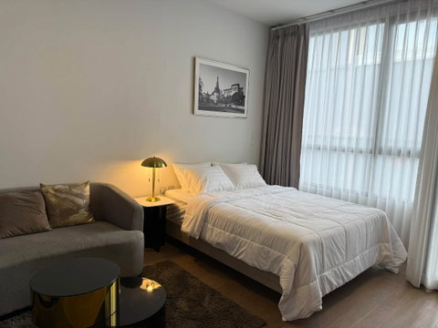 P-56647 For Rent PARK ORIGIN PHAYATHAI | Studio | 30 sq.m. | 11th Floor | City View | Fully Furnished Line ID: @easythaihome | 085-592-2897