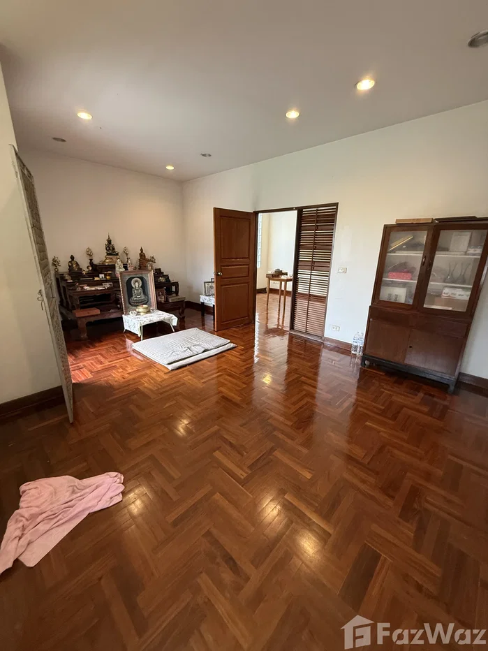 รูป ขาย บ้านเดี่ยว 4 ห้องนอน ใน หัวหมาก, กรุงเทพมหานคร 6781295 - รูปที่ 23/28