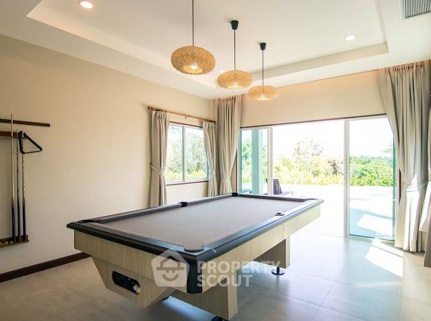 picture 330 Sqm 4-BR Pet-Friendly SeaRidge Hua Hin Condo (ID 1750614) - 20/22