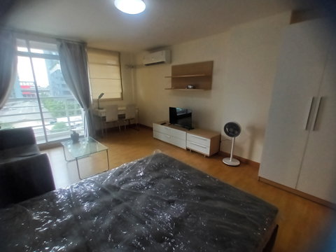 Condo for Rent Near BTS Onnnut 400 M.