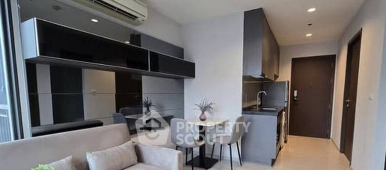 picture 27th-Floor 2-BR Condo At Rhythm Asoke Near MRT Phra Ram 9 (ID 3229701) - 2/7