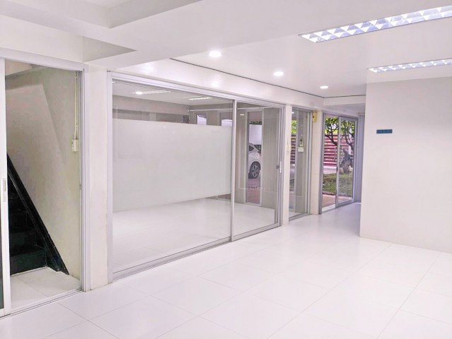 รูป 260916poagaoa ให้เช่า บ้าน Makro รามคำแหง110-112 10นอน ให้เช่าโกดัง-บ้านเดี่ยว 2ชั้น 3น้ ใกล้สัมมากร มาร์เก็ต เตรียมอุดมน้อมเกล้า กรุงเทพ 1 - รูปที่ 7/8