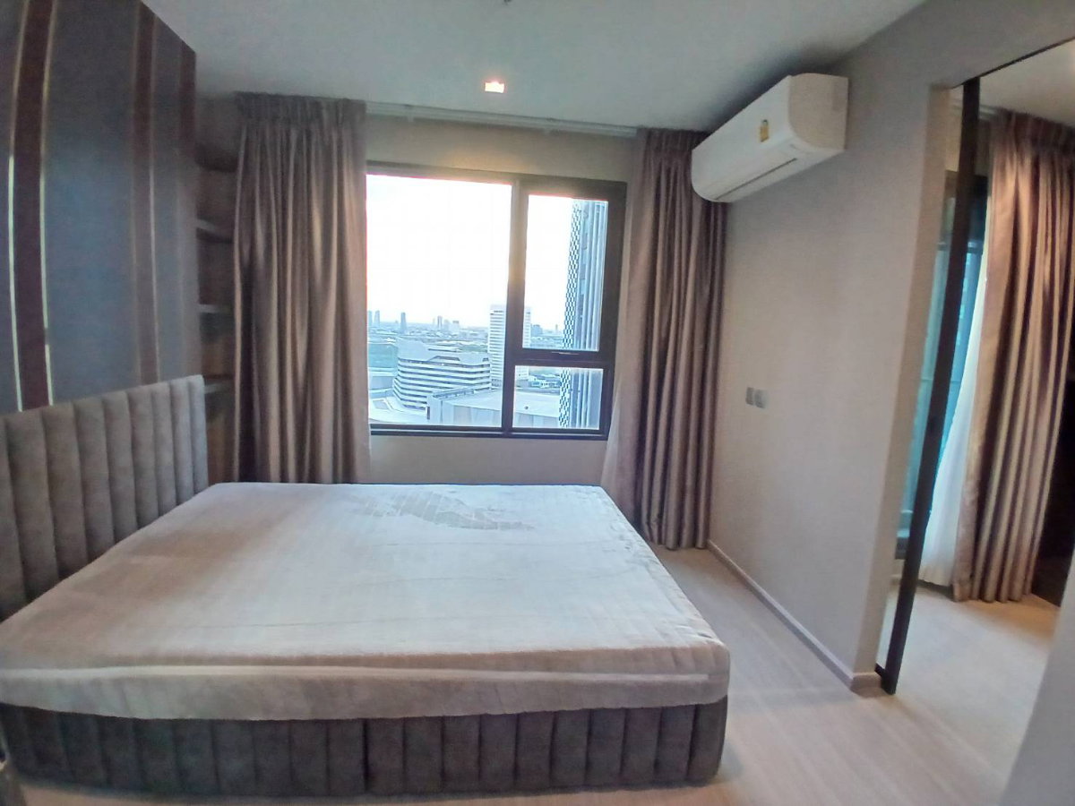 picture For rent, Life Ladprao Cond  35 sqm.Call  099-998-3897 - 11/18