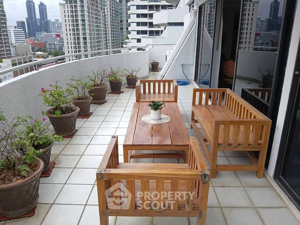 รูป ห้องใหญ่ 2 ห้องนอน 142 ตร.ม. Supalai Place Sukhumvit 39 ใกล้ BTS พร้อมพงษ์ (ID 3313009) - รูปที่ 6/47