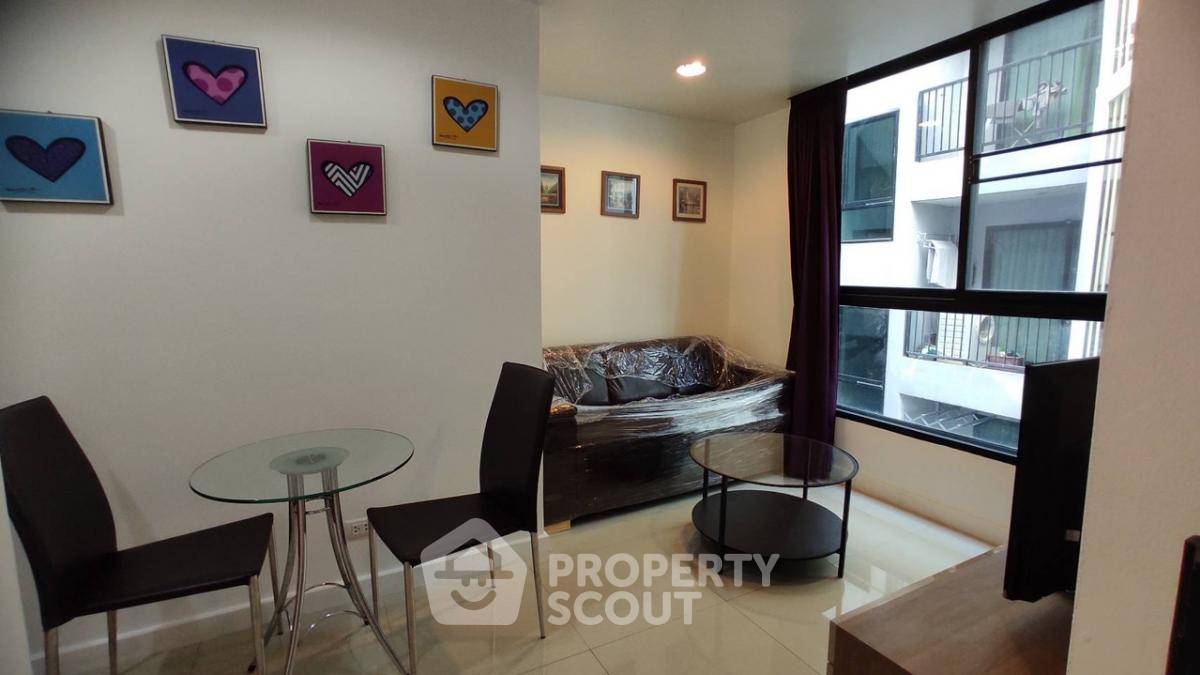 รูป ใกล้ BTS Ekkamai 300 ม. | 1 ห้องนอน Zenith Place Sukhumvit 42 Condominium (ID 3309815) - รูปที่ 2/8