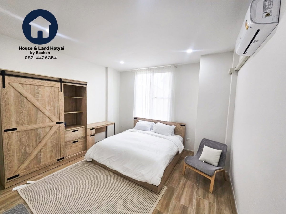 picture For rent 2.5-storey house, Minimal Japanese Loft, 3 bedrooms - 3/18