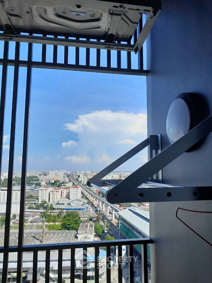 picture Great Value 18th-Floor 1-BR At Knightsbridge Sukhumvit-Thepharak Near BTS Samrong (ID 1674802) - 15/16