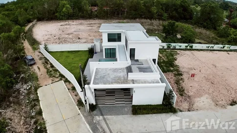Luxury New 4 Bedroom Private Pool Villa in Na Jomtien 6771690