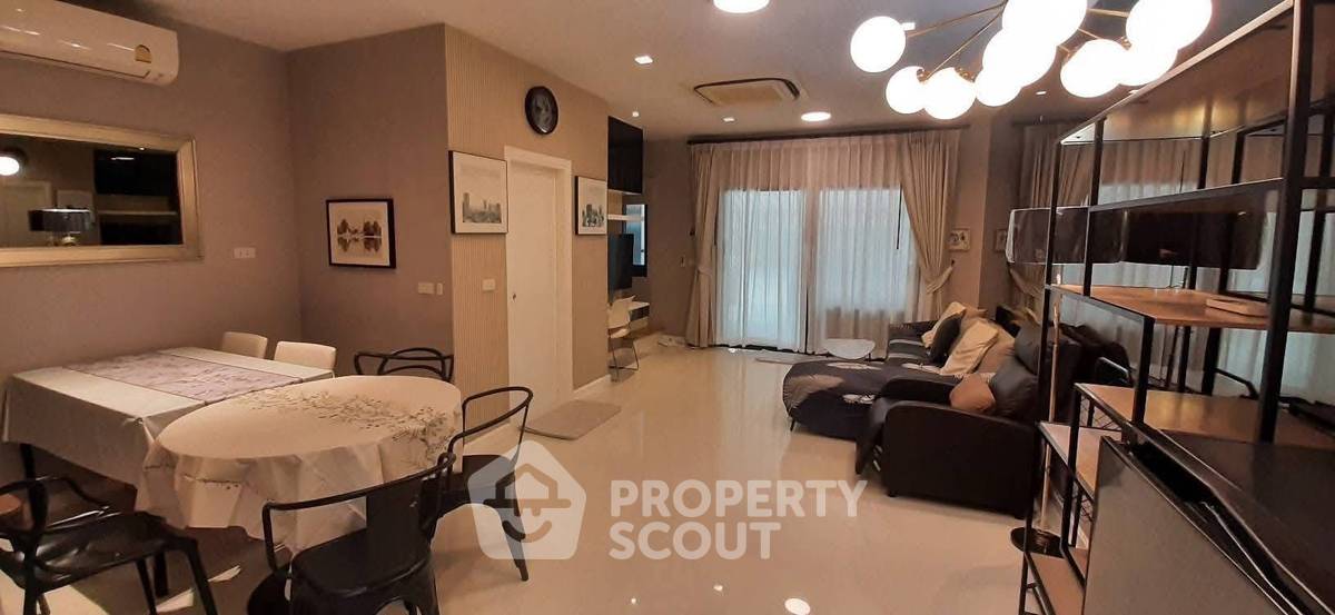รูป ขายทาวน์เฮ้าส์ 4 ห้องนอน Eigen Premium Townhome Pattanakarn ย่านประเวศ (ID 3310231) - รูปที่ 4/11