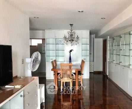 picture 15th-Floor 2-BR Royal Castle Sukhumvit Near BTS Phrom Phong (ID 2918173) - 2/5