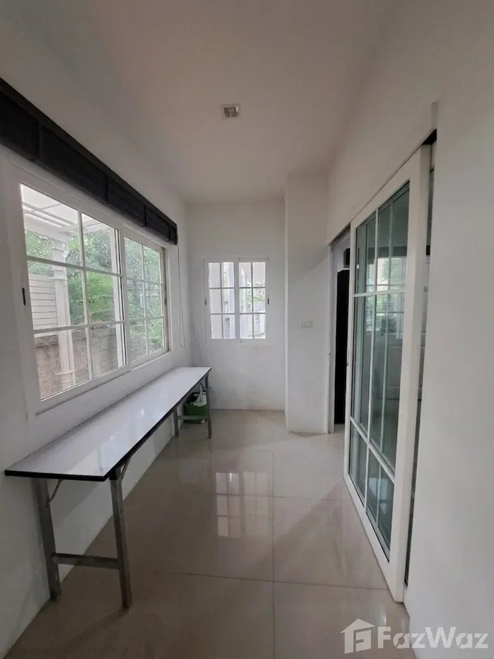 รูป For Rent: 4-bedroom corner house at the end of the alley 6771609 - รูปที่ 18/25