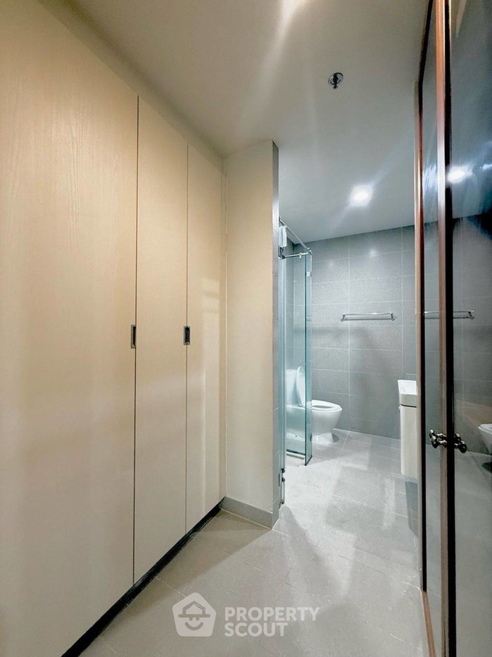 picture 1-BR Condo at Noble Ploenchit near BTS Phloen Chit (ID 2323221) - 4/13