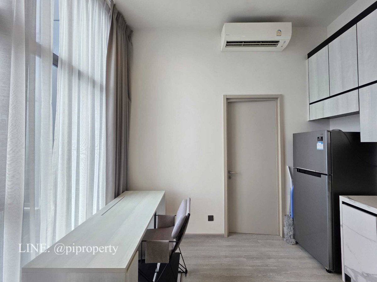 Fully furnished 1 Bedroom unit for rent in The LINE Sukhumvit 101. BTS Punnawithi & Soi 101 accessible