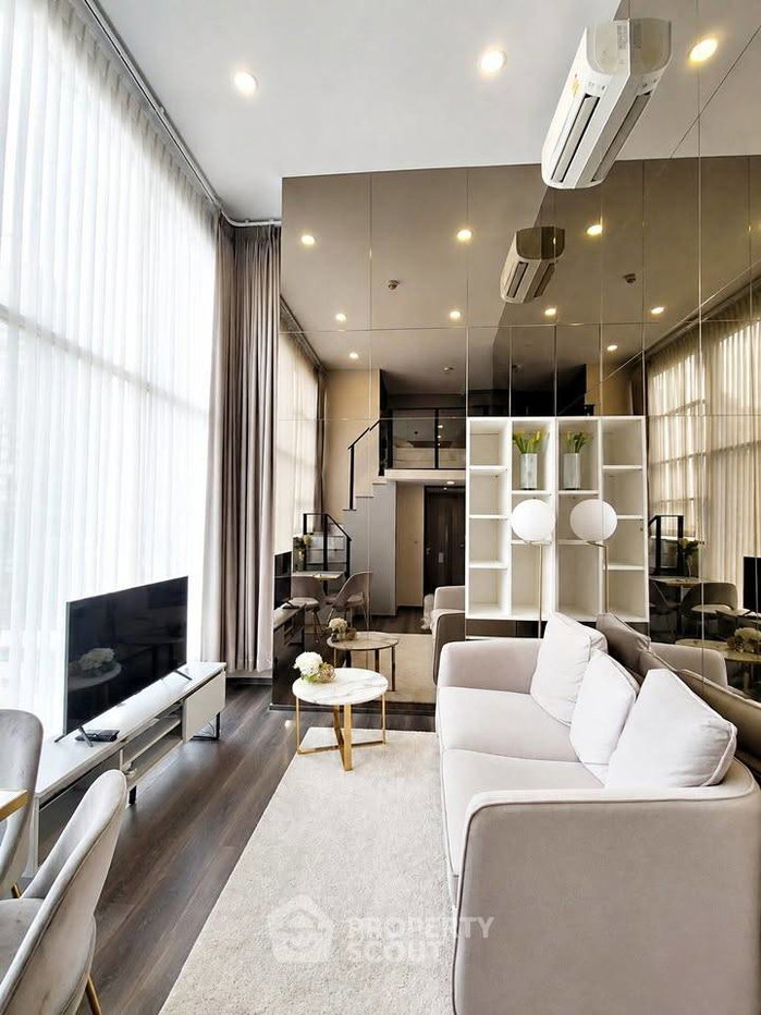 picture 2-BR Condo at Knightsbridge Space Ratchayothin near BTS Ratchayothin (ID 3311775) - 1/9
