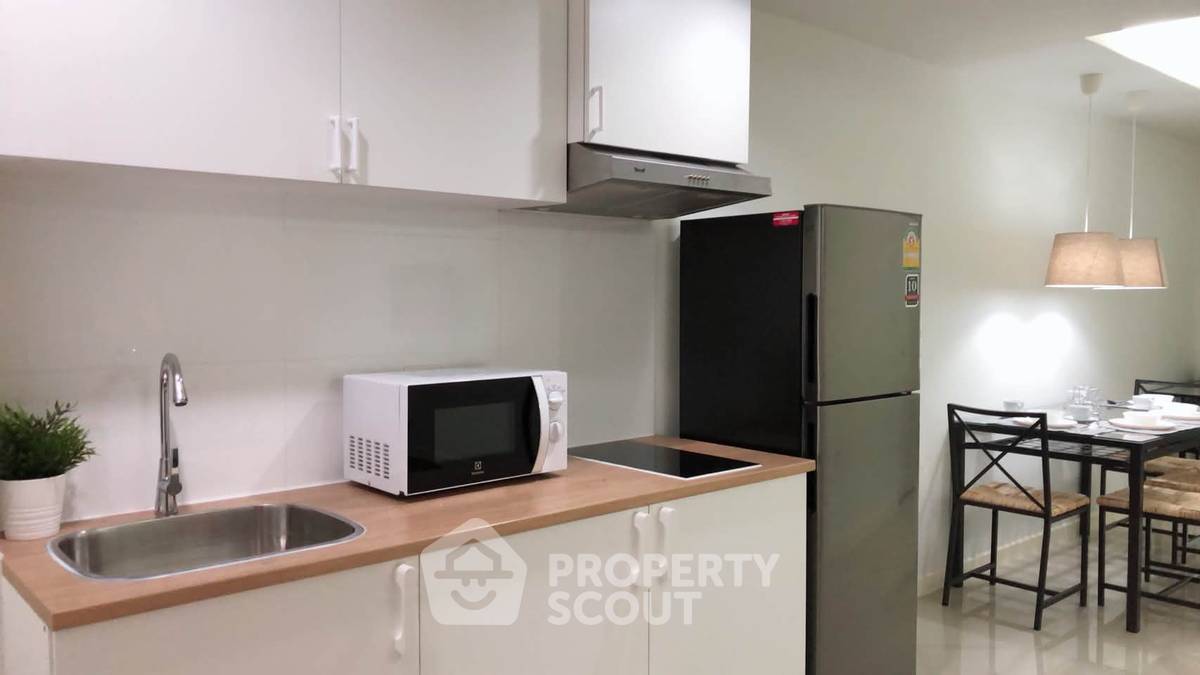 รูป คอนโดสองห้องนอน Waterford Sukhumvit 50 Condominium ใกล้ BTS อ่อนนุช (ID 3311557) - รูปที่ 6/16