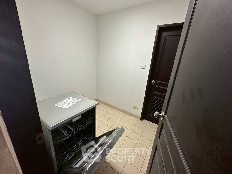 รูป คอนโด 3 ห้องนอน เลี้ยงสัตว์ได้ Grand Langsuan Condominium ใกล้ BTS ราชดำริ (ID 3311975) - รูปที่ 14/19