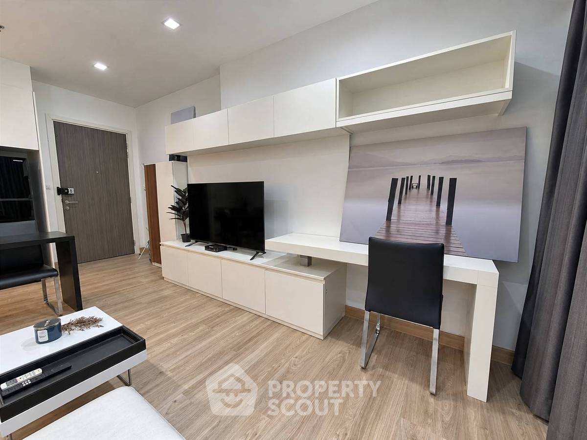 picture 2-BR Condo at Noble State 39 near BTS Phrom Phong (ID 3311123) - 4/12