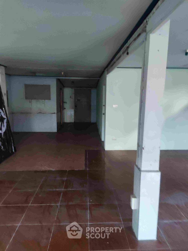 ขายบ้านเดี่ยว 3 ห้องนอน 180 ตร.ม. 87 ตร.ว. เขตสายไหม