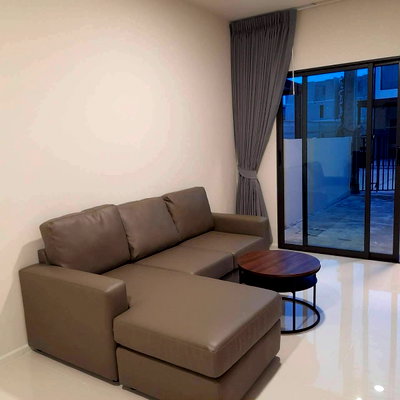 Townhouses for rent Samut Prakarn : #HHR131 For Rent: Modern Townhome, Altitude Craft Bangna, Ready to Move In 📍 Near Megabangna