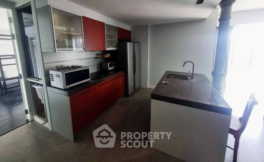 รูป คอนโด 2 ห้องนอน ชั้น 30 Urbana Langsuan Condominium ใกล้ BTS ราชดำริ (ID 3238145) - รูปที่ 3/5