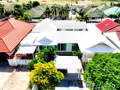 บ้านเดี่ยว ชลบุรี : ขาย บ้านเดี่ยว 3 ห้องนอน ในโครงการ สยาม เอ็กเซกคิวทีฟ วิลล่า 6781735
