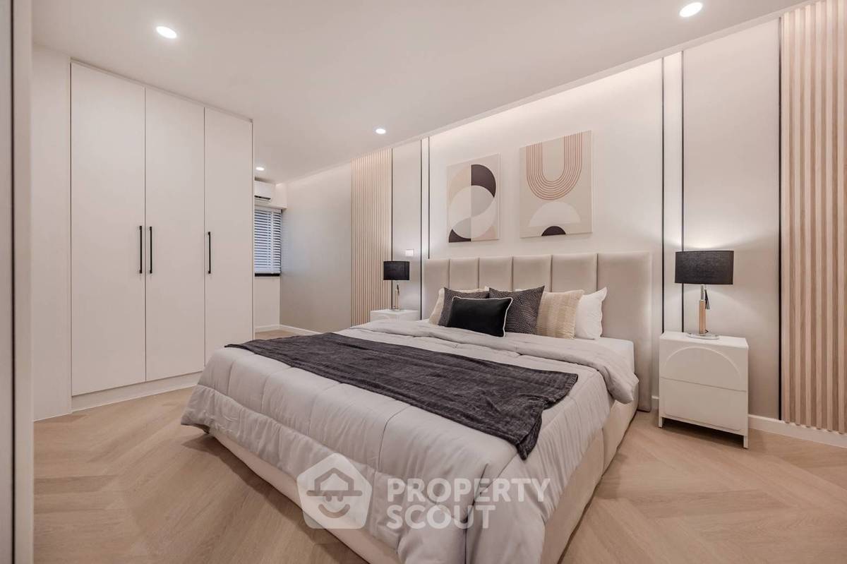 picture 3-BR Condo at Le Premier 2 Condominium near BTS Thong Lor (ID 3311288) - 9/21