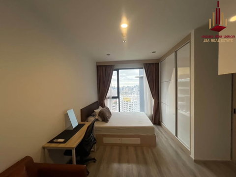 ✨ For Rent: Ideo Mobi Asoke Condo ✨ 💰 Only 18,000 THB/month 