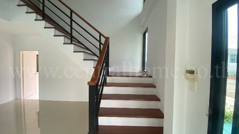 รูป บ้านเดี่ยว นาราวิลล่า บ้านฉาง ถูกสุดและใหญ่สุดในโครงการ - รูปที่ 11/29