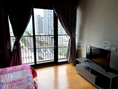 คอนโดให้เช่า : ▚ L0SC0Oツ ให้เช่า Noble Revent 1 Bed 36ตร.ม. ราคาดี ต่อรองได้ ทำเลพญาไท ติด BTS/ARL พญาไท✨