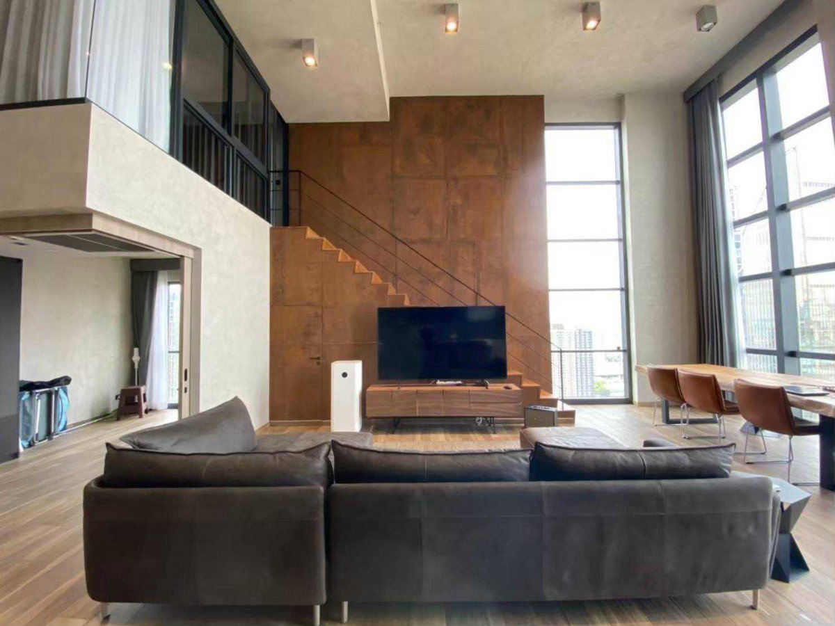 รูป LTH8270-R269 - Luxury Condo FOR RENT The Lofts Asoke | 145 sq.m. | 3 Beds 2 Baths | BTS Asoke & MRT Phetchaburi | 165K - รูปที่ 1/11
