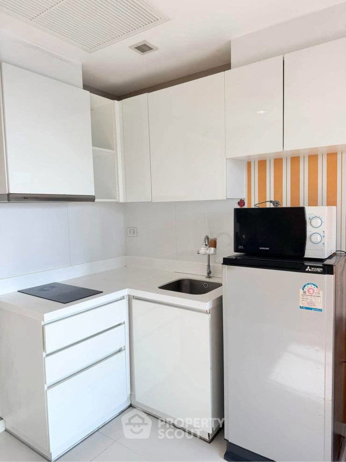 picture 1-BR Condo at Condolette Ize Ratchathewi near BTS Ratchathewi (ID 3310813) - 11/14