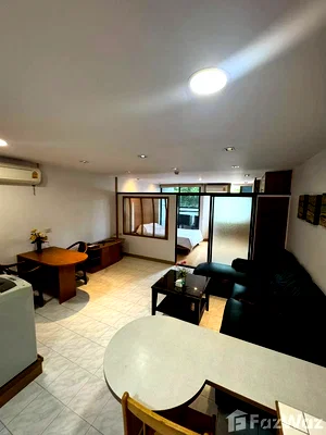 Condos for sale : 1 Bedroom Condo for sale at Supalai Place  6781013