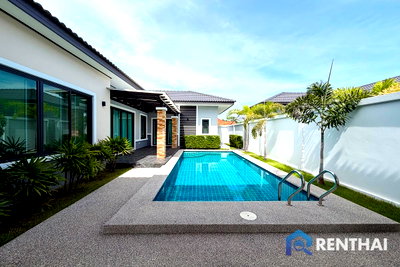 บ้านเดี่ยว ชลบุรี : บ้านพูลวิลล่าพร้อมพื้นที่รอบบ้านในทำเลคุณภาพ