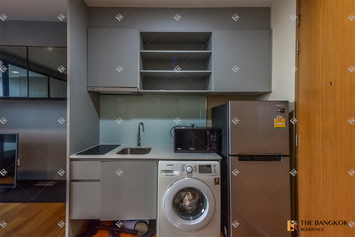 picture Noble Revo Silom Move-in Ready, Just Bring Your Stuff near BTS Surasak - 7/10