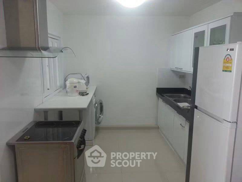 picture 2-BR Condo at Rama Harbour View Condominium in Surasak (ID 3079515) - 7/14