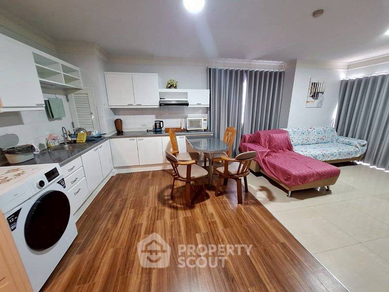 picture 2-BR Condo at Sriracha Bay Condo in Bang Phra (ID 2991051) - 2/18