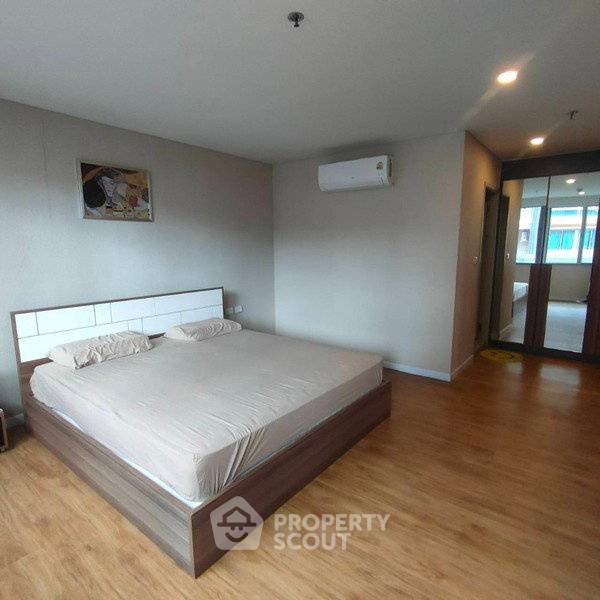 picture Spacious 3-BR 115 Sqm Siamese Nang Linchee Condo For Sale (ID 2918506) - 7/8