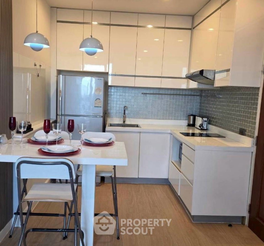 picture 2-BR Condo at The Complete Narathiwat close to Naradhiwas Rajanagarindra (ID 3309543) - 3/4