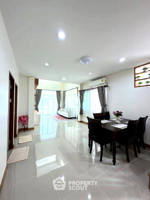 Houses for sale Provincial Waterworks Authority Chiang Mai : 4-BR House in San Sai Noi (ID 3307731)
