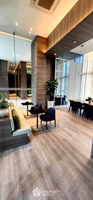 คอนโดให้เช่า : คอนโด 1 ห้องนอน ใกล้ MRT พระราม 9 เพียง 200 ม. Nue District R9 (ID 2096288)