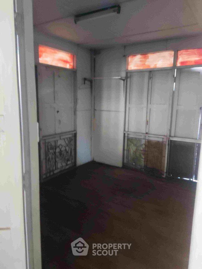 รูป บ้าน 3 ห้องนอน เลี้ยงสัตว์ได้ ในสายไหม พื้นที่ 180 ตร.ม. ขาย (ID 3310174) - รูปที่ 5/9