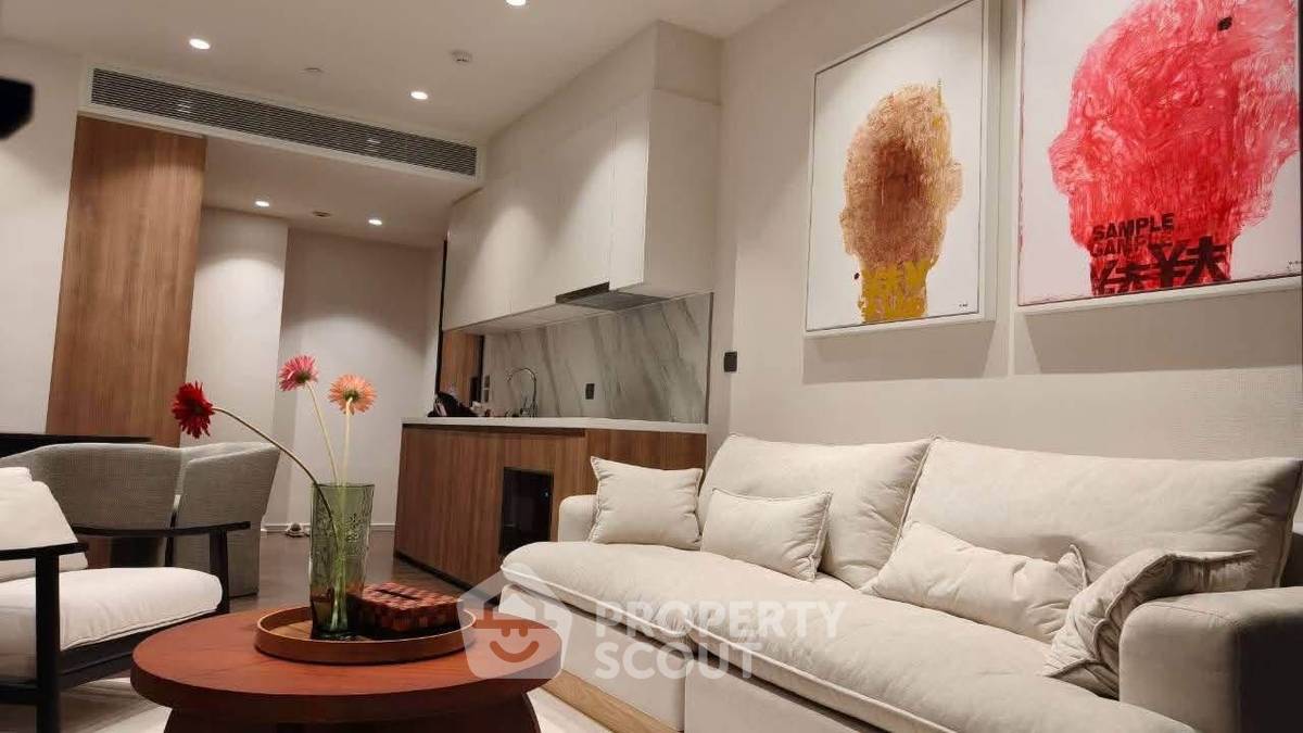 picture 27th-Floor 2-BR Muniq Sukhumvit 23, 100m To MRT Sukhumvit (ID 3312154) - 8/22