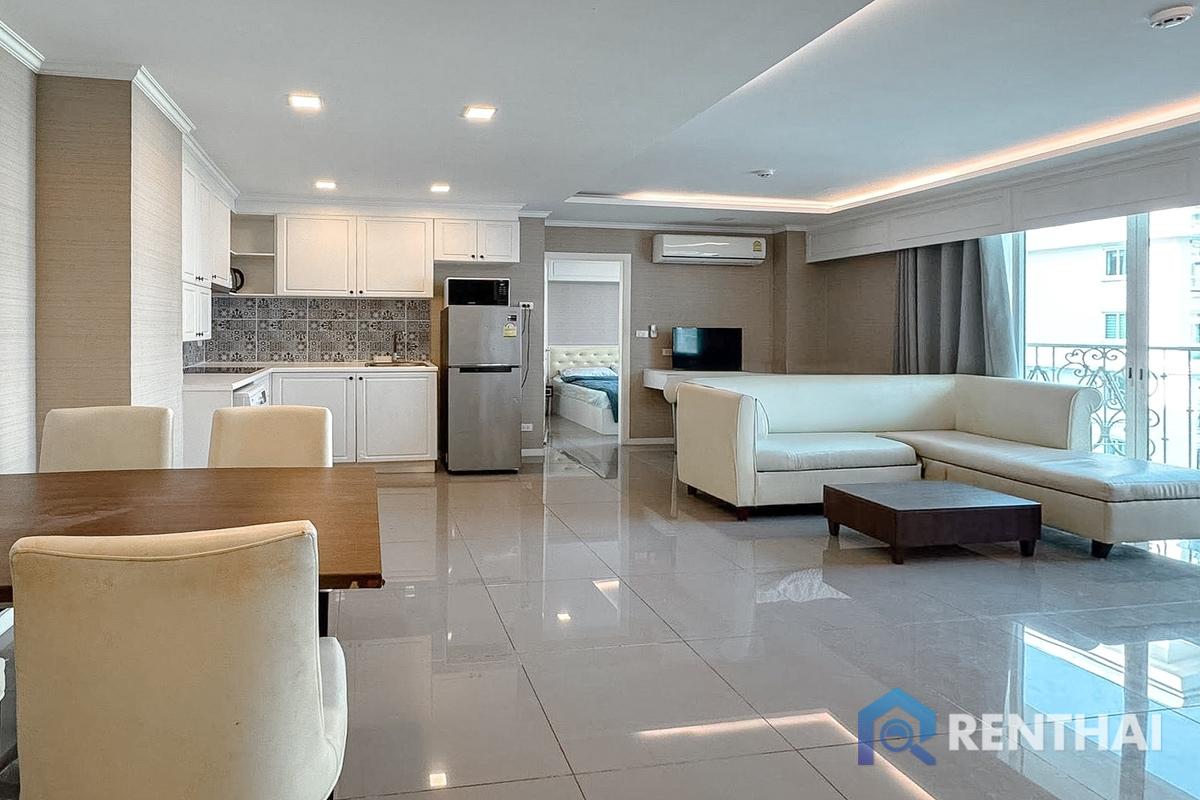 picture Looking for a spacious condo in Jomtien with a relaxing resort atmosphere? - 7/19