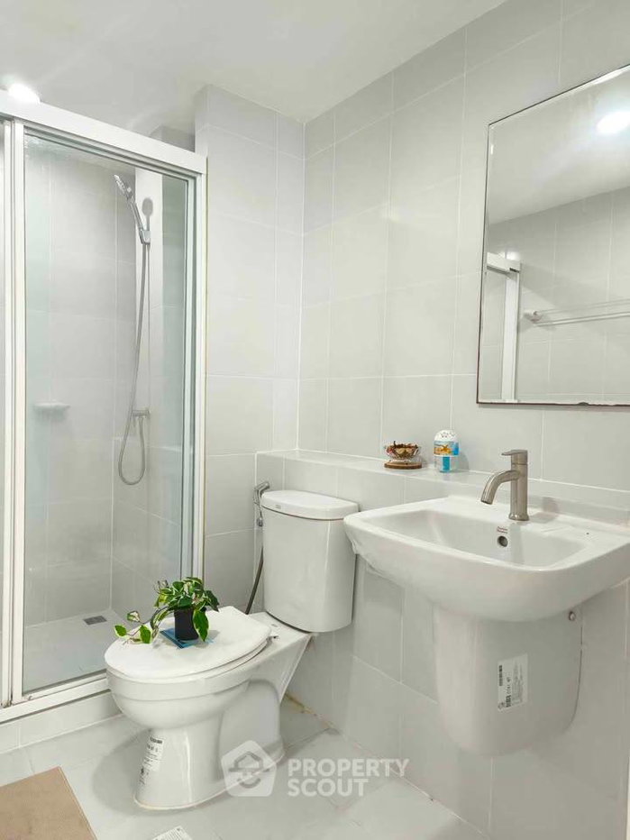 picture 1-BR Condo at Elements Srinakarin in Nong Bon (ID 3312452) - 7/9
