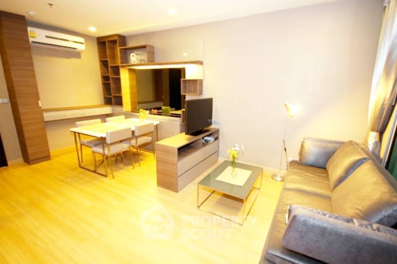 picture 38th-Floor 1-BR Sky Walk Residences 200m To BTS Phra Khanong (ID 824346) - 1/5