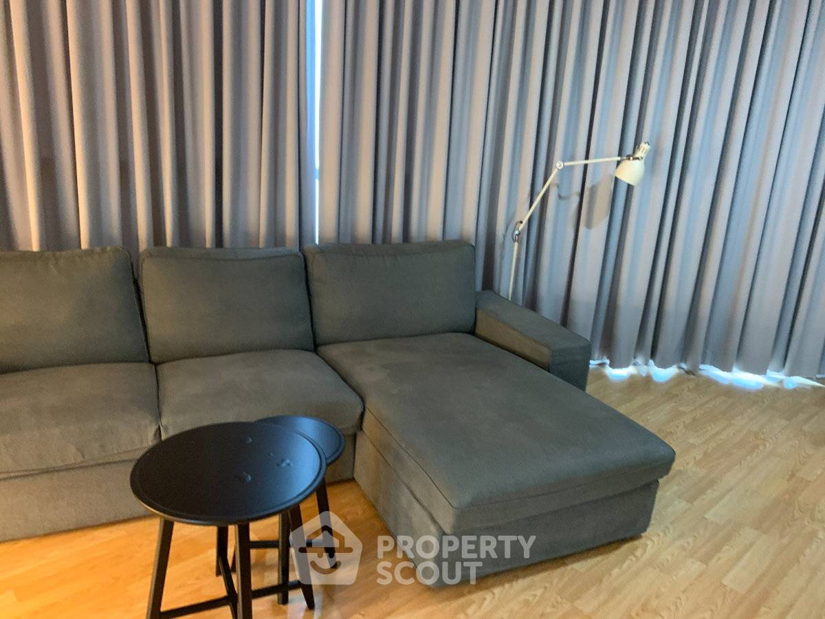 picture 1-BR Condo at Le Luk Condominium near BTS Phra Khanong (ID 3306597) - 4/11