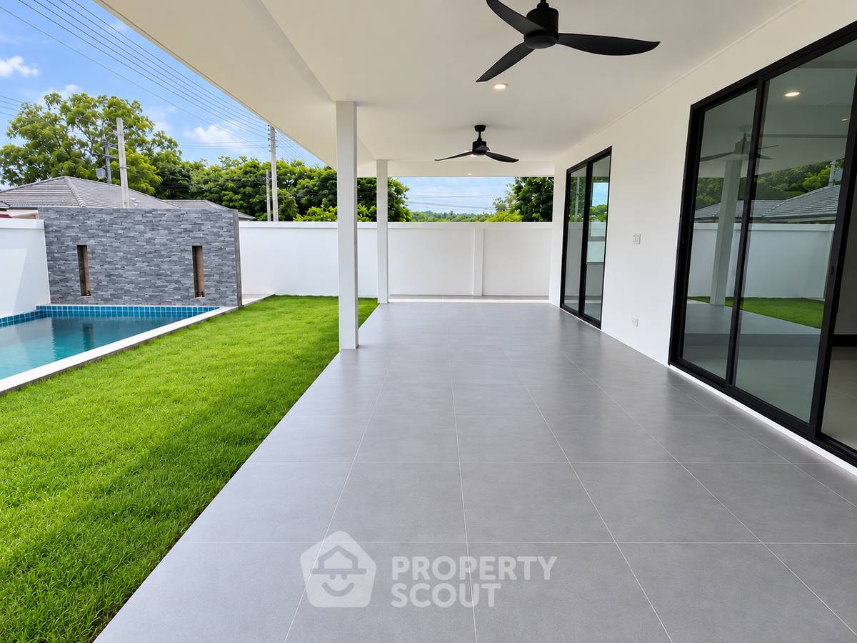 รูป วิลล่า 3-ห้องนอน ที่ มิล พูล วิลล่า หัวหิน ใกล้ เมืองหัวหิน (ID 3312695) - รูปที่ 6/12