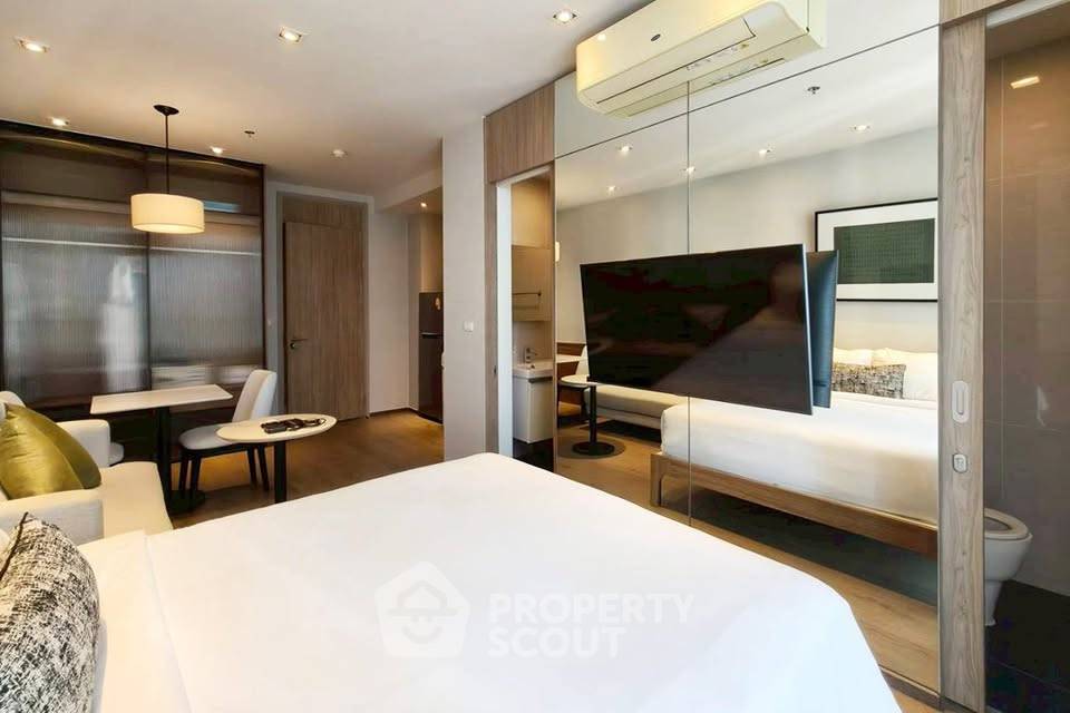 picture Studio Condo at Park Origin Phrom Phong near BTS Phrom Phong (ID 3312427) - 3/12