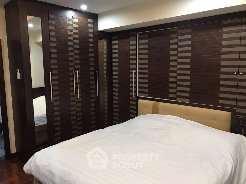 รูป คอนโด 4-ห้องนอน ที่ แกรนด์ วิลล์ เฮ้าส์ 1(สุขุมวิท24) คอนโดมิเนียม ใกล้ BTS พร้อมพงษ์ (ID 2918137) - รูปที่ 3/7
