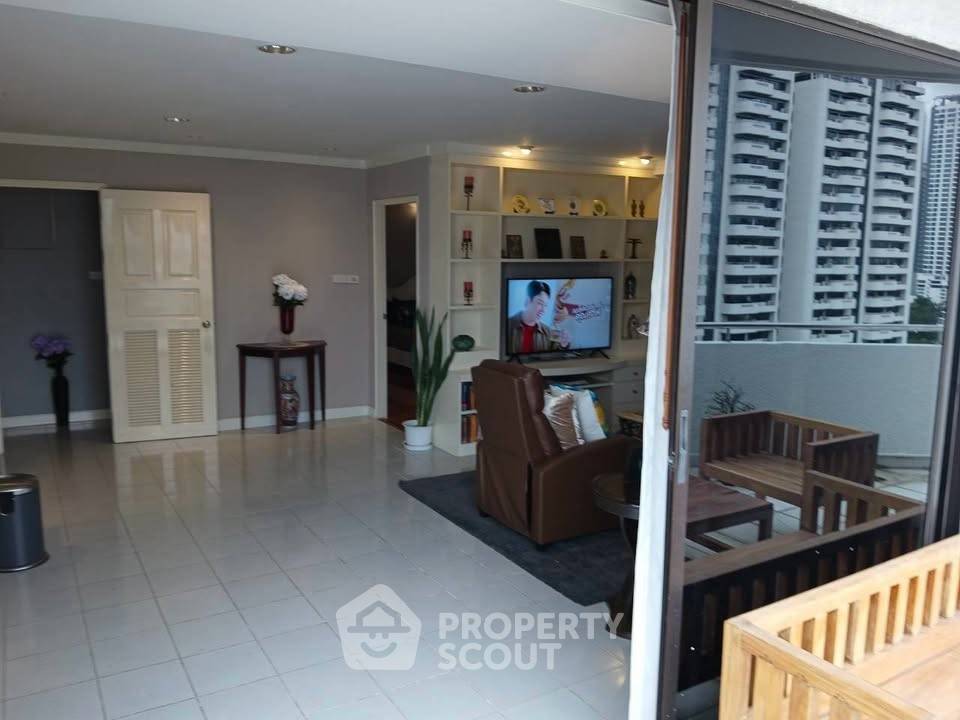 รูป ห้องใหญ่ 2 ห้องนอน 142 ตร.ม. Supalai Place Sukhumvit 39 ใกล้ BTS พร้อมพงษ์ (ID 3313009) - รูปที่ 7/47